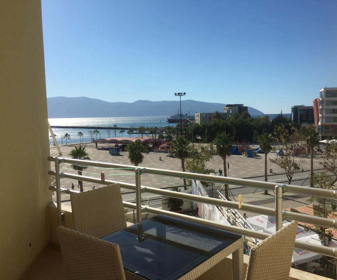 Agetina'S Apartaments Vlore Bagian luar foto