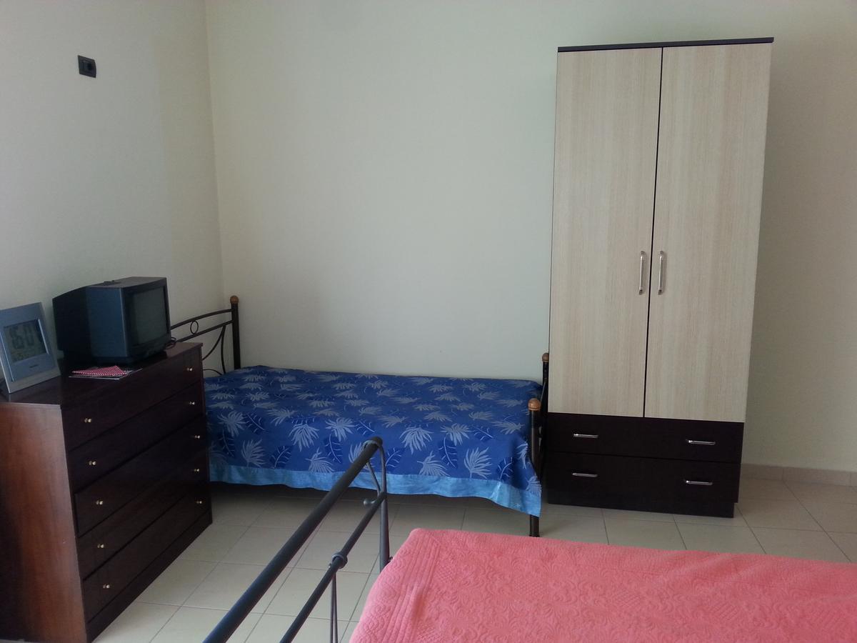 Agetina'S Apartaments Vlore Bagian luar foto