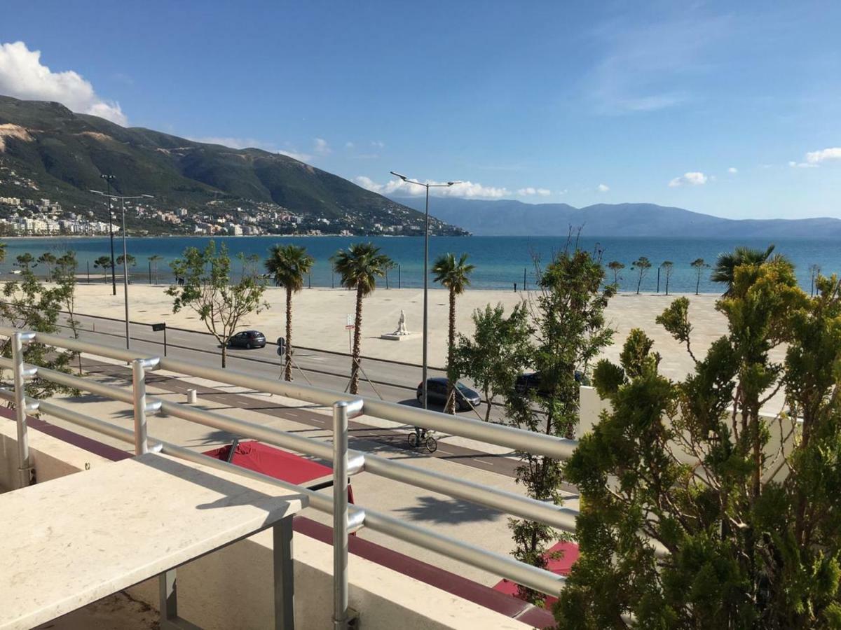 Agetina'S Apartaments Vlore Bagian luar foto